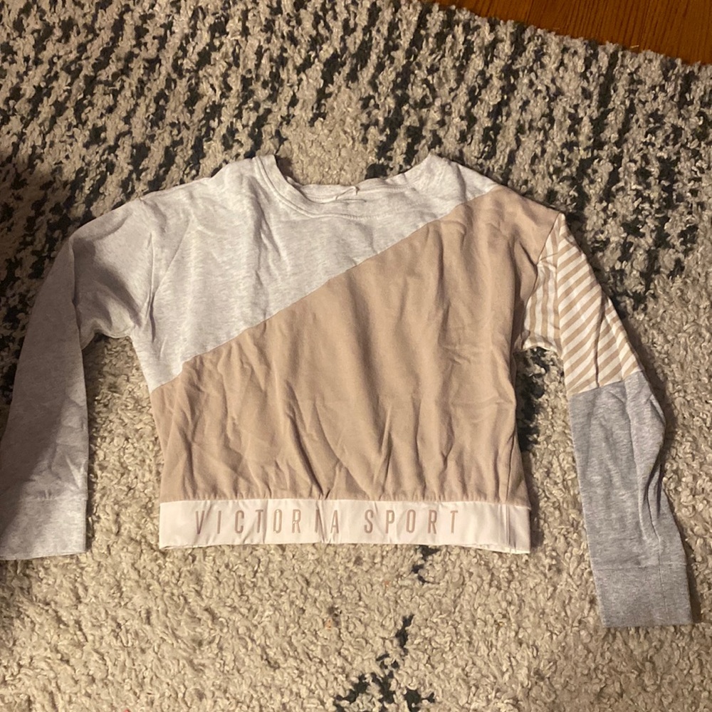 Size large Victorias Secret Sport Crewneck